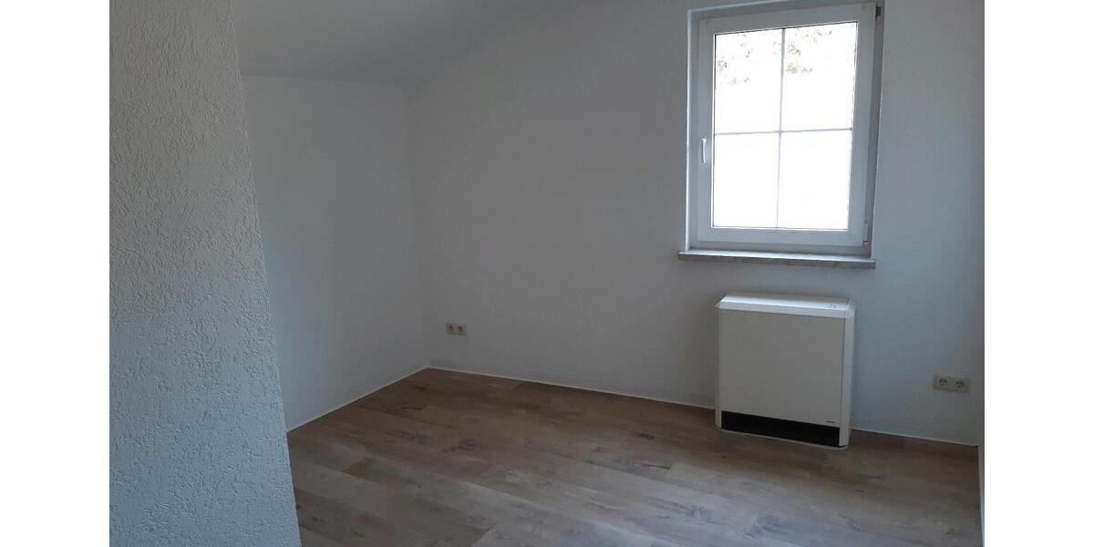 Etagenwohnung Eibenstock - 1 Zimmer, 40 m&sup2;, 220&euro; | Angebot:26125420