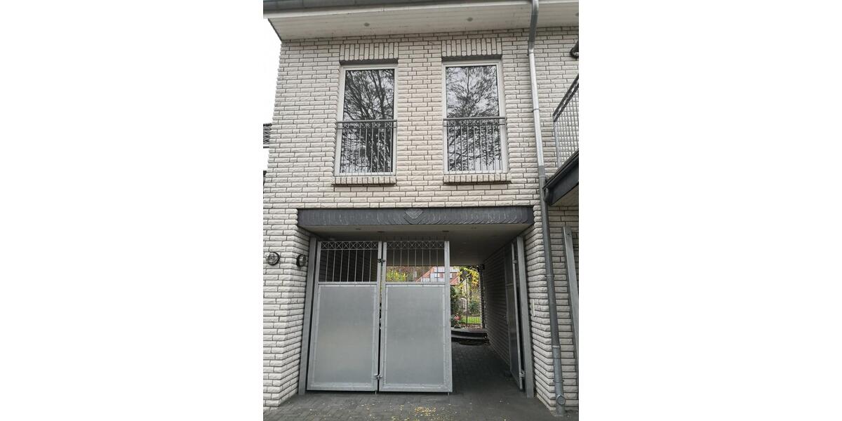 Dachgeschoßwohnung Hambühren - 1 Zimmer, 30 m&sup2;, 350&euro; | Angebot:25253570