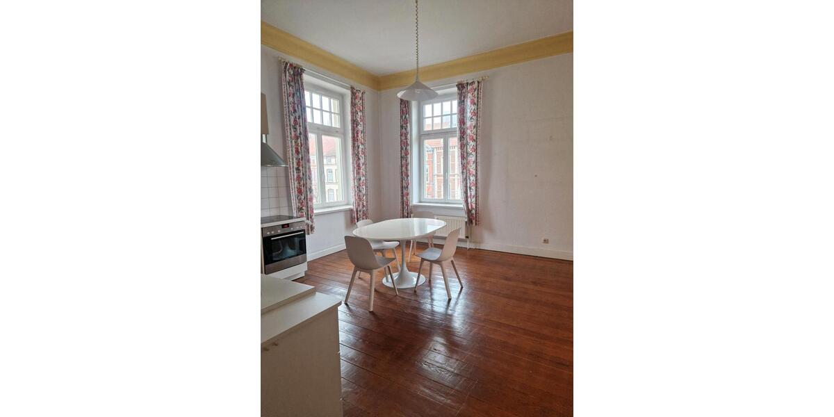 Etagenwohnung Wismar Altstadt - 5 Zimmer, 198 m&sup2;, 1.800&euro; | Angebot:25638478