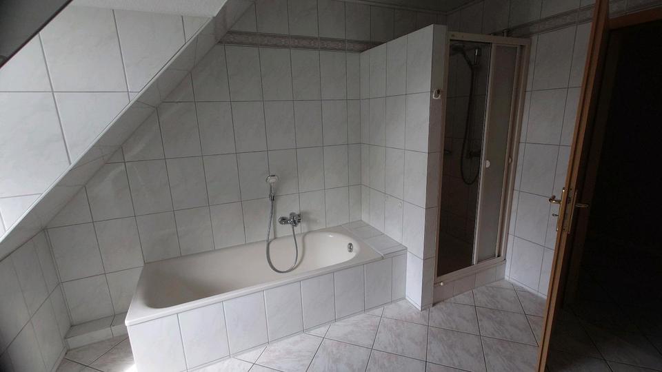 Etagenwohnung Schneverdingen - 3 Zimmer, 100 m&sup2;, 690&euro; | Angebot:26696478
