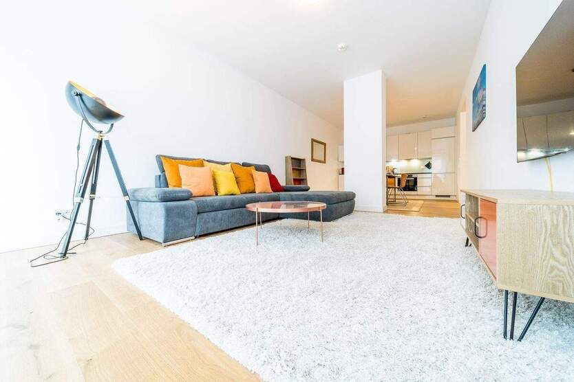 Komplett renoviert und ausgestattet 2 zimmer
