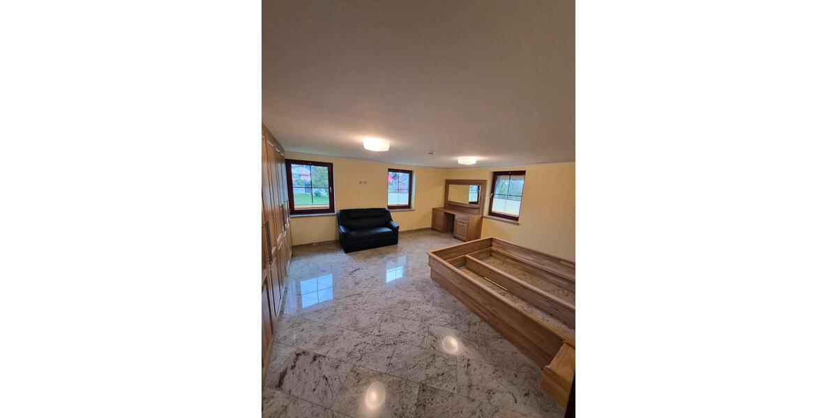 Etagenwohnung Harztor - 3 Zimmer, 85 m&sup2;, 600&euro; | Angebot:23845740