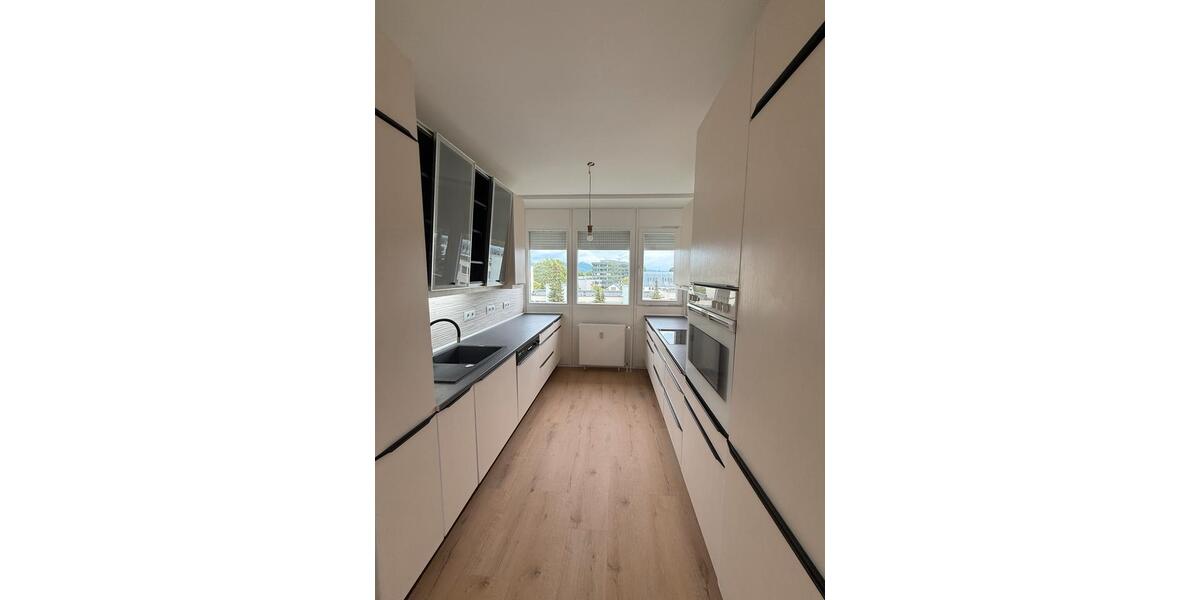 Etagenwohnung Bonn Lannesdorf - 4.5 Zimmer, 98 m&sup2;, 1.450&euro; | Angebot:26639557
