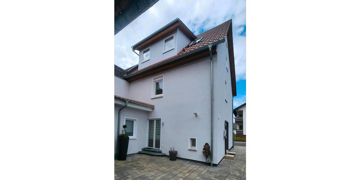 Reihenhaus Eschwege - 4 Zimmer, 120 m&sup2;, 1.200&euro; | Angebot:26703070