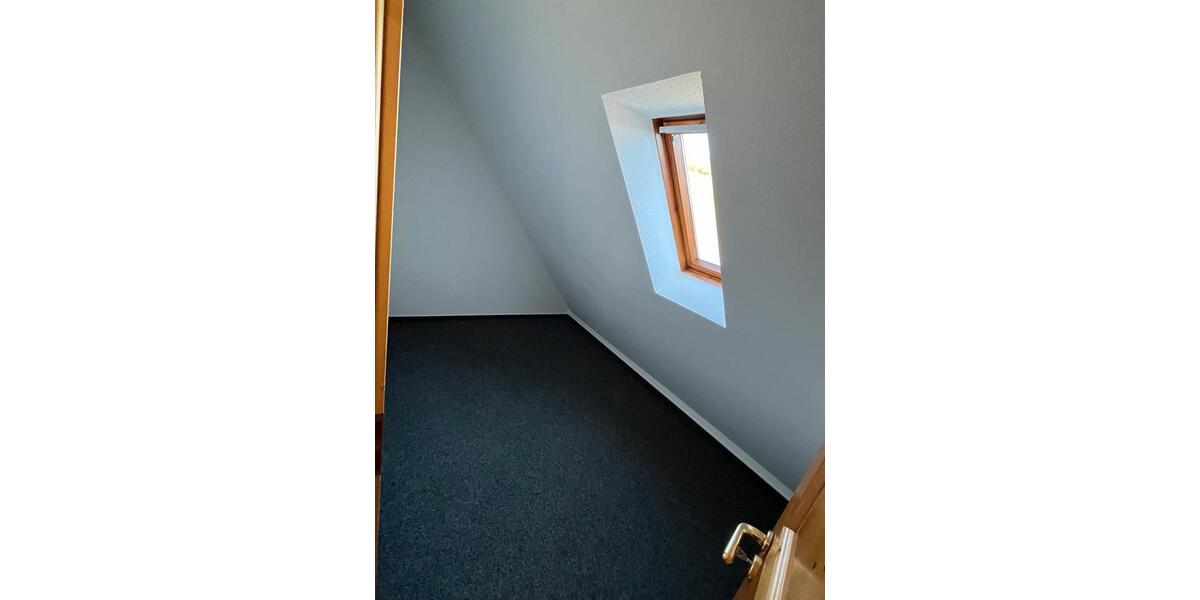 Dachgeschoßwohnung Schmallenberg - 2 Zimmer, 54 m&sup2;, 310&euro; | Angebot:26501557