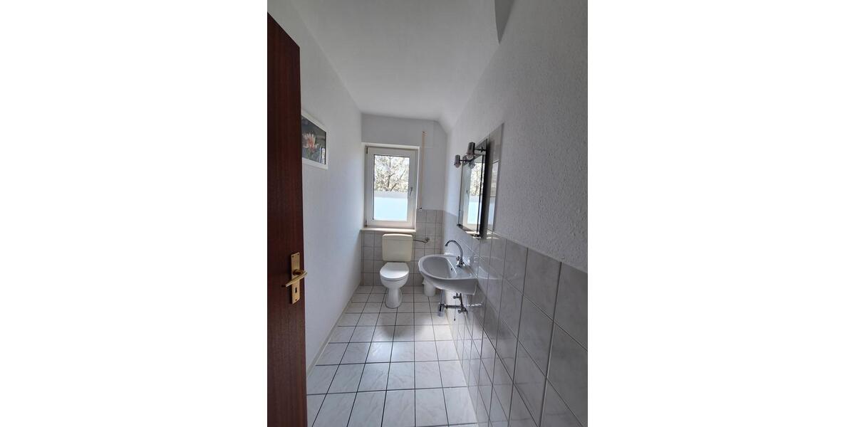 Dachgeschoßwohnung Bösel - 4 Zimmer, 89 m&sup2;, 650&euro; | Angebot:26292005