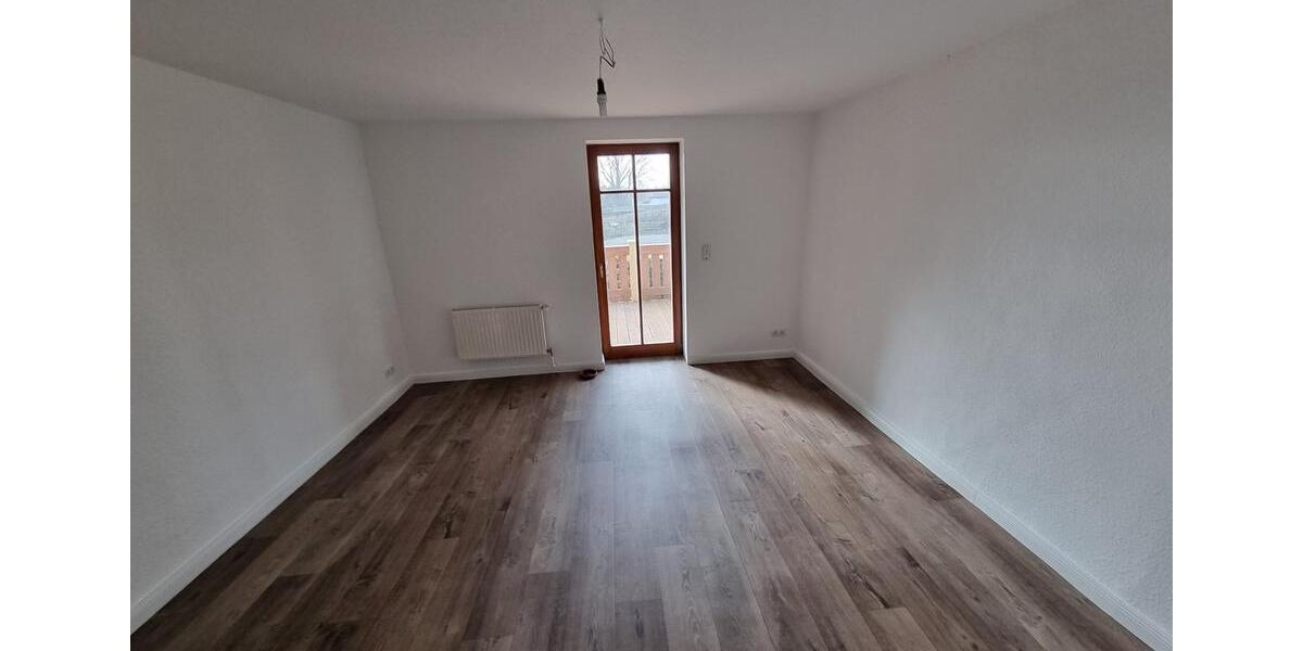 Etagenwohnung Salzhemmendorf - 4 Zimmer, 120 m&sup2;, 900&euro; | Angebot:25756587