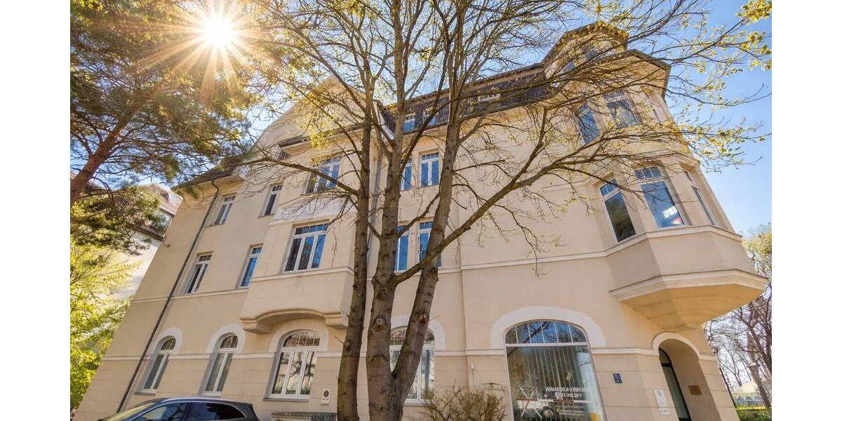 Etagenwohnung Zwickau Pölbitz - 3 Zimmer, 93 m&sup2;, 560&euro; | Angebot:26758903