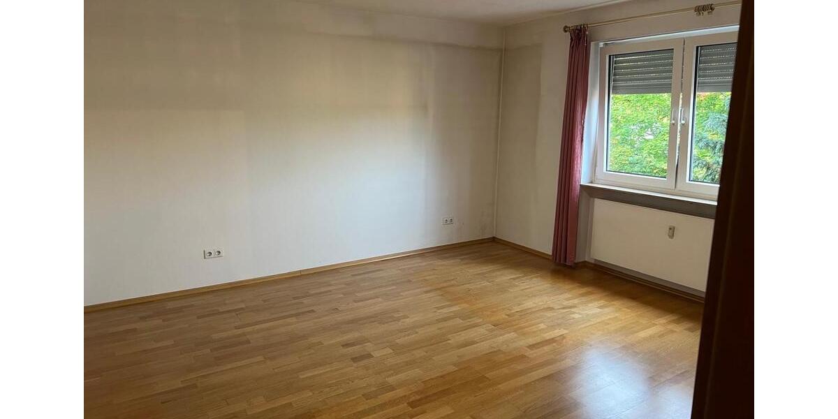 Etagenwohnung Fürth Eigenes Heim - 3 Zimmer, 90 m&sup2;, 1.200&euro; | Angebot:26688599