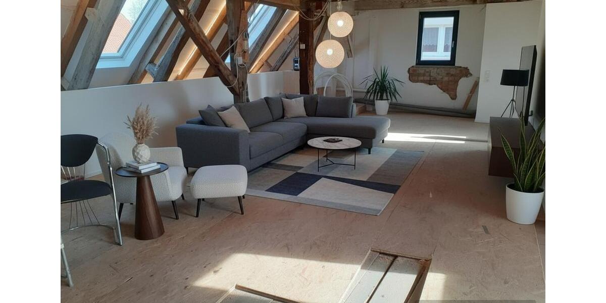 Dachgeschoßwohnung Altentreptow - 2 Zimmer, 90 m&sup2;, 790&euro; | Angebot:26365413
