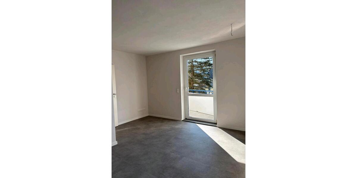 Erdgeschoßwohnung Bad Elster - 2 Zimmer, 60 m&sup2;, 390&euro; | Angebot:25369425