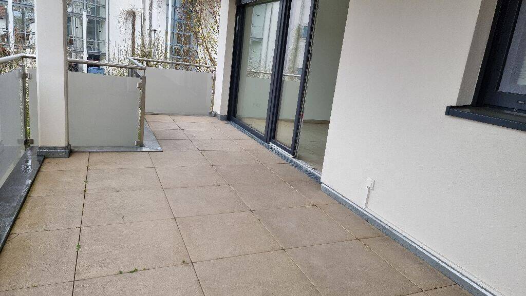 Etagenwohnung Jestetten - 3 Zimmer, 91 m&sup2;, 1.050&euro; | Angebot:26052994