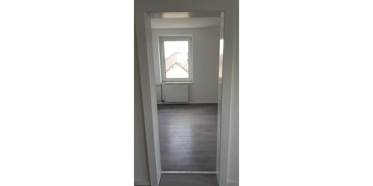 Dachgeschoßwohnung Gelsenkirchen Gelsenkirchen-Mitte - 4 Zimmer, 78 m&sup2;, 550&euro; | Angebot:26617907