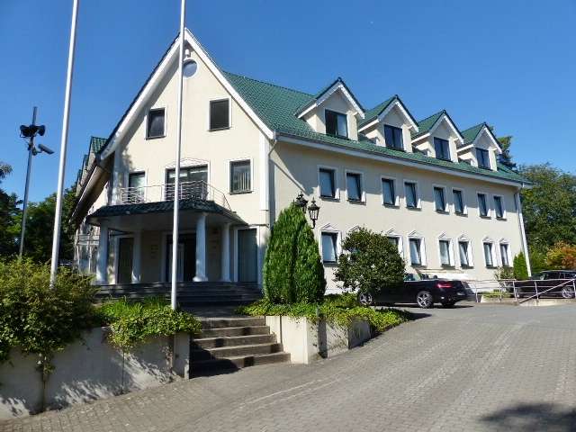 Gewerbeobjekt Oerlinghausen - 2.840&euro; | Angebot:16742063