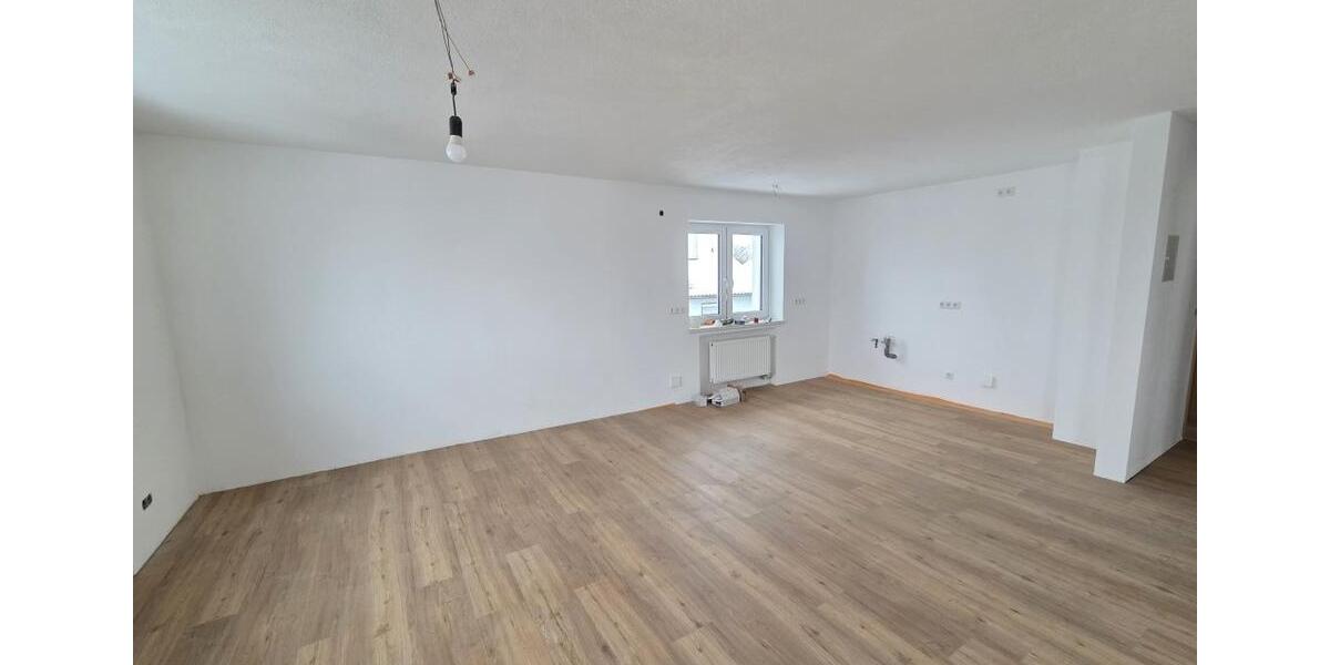 Etagenwohnung Westhausen - 3 Zimmer, 88 m&sup2;, 984&euro; | Angebot:25180473