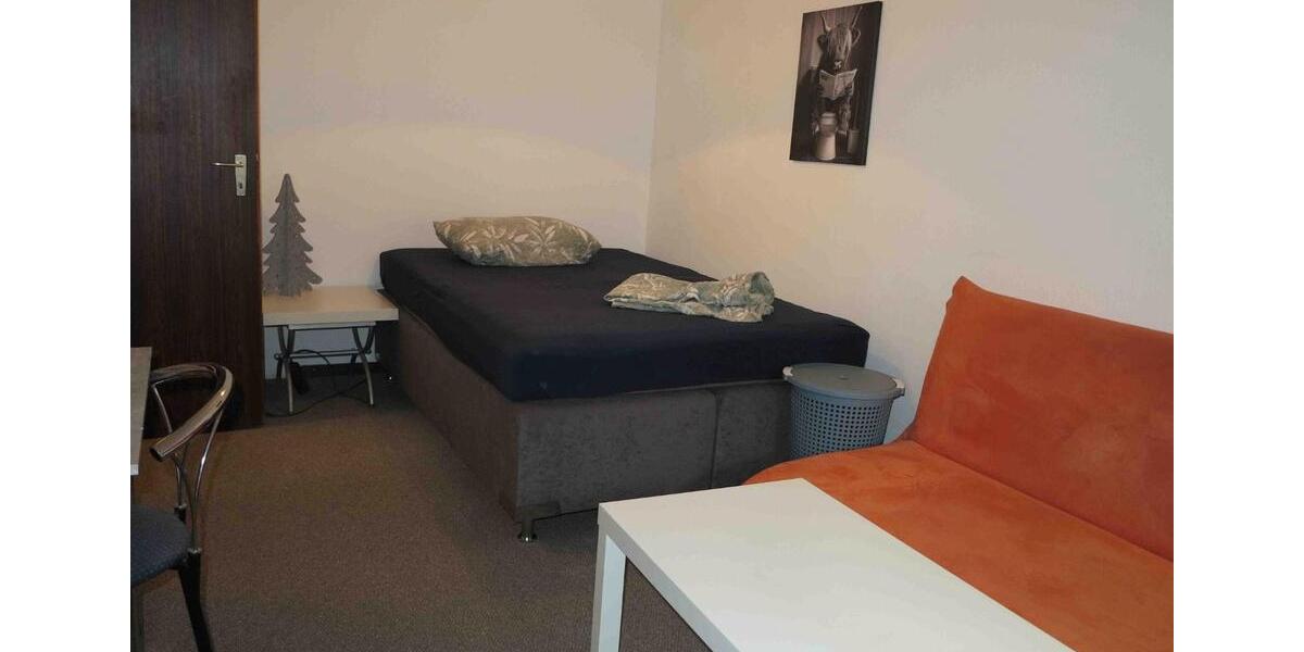 Etagenwohnung Saarbrücken St. Arnual - 1 Zimmer, 24 m&sup2;, 450&euro; | Angebot:26348048