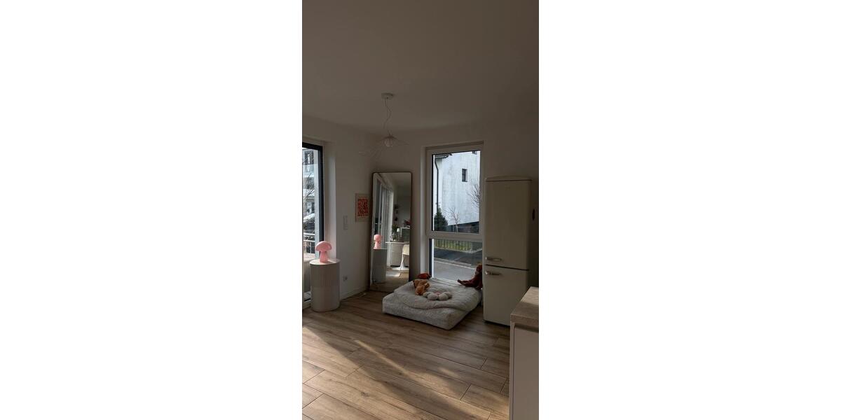 Etagenwohnung Rösrath - 3 Zimmer, 79 m&sup2;, 1.465&euro; | Angebot:24690370