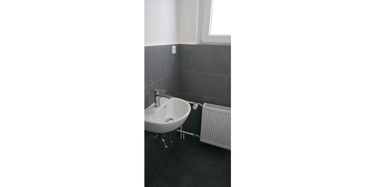Doppelhaushälfte Lüdenscheid - 5 Zimmer, 135 m&sup2;, 1.479&euro; | Angebot:26234308
