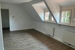 Individuelle 3-Zimmer-Dachgeschosswohnung in guter Wohnlage zimmer