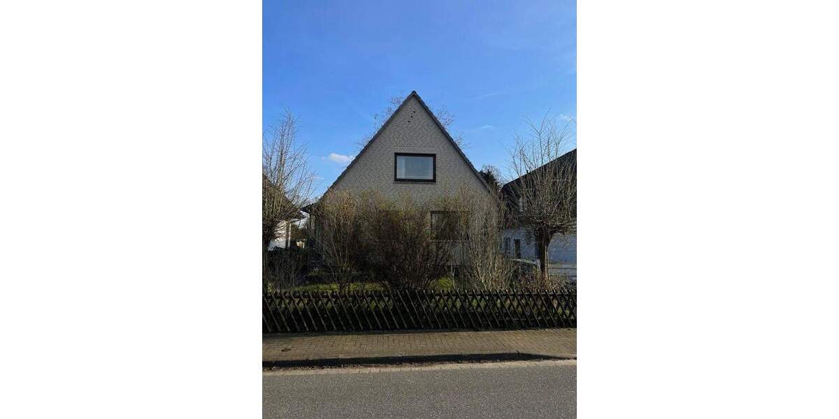 Einfamilienhaus Tornesch - 4 Zimmer, 121 m&sup2;, 1.950&euro; | Angebot:25672582