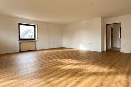 Wohnung Großaitingen - 5 Zimmer, 193 m&sup2;, 1.800&euro; | Angebot:25852512