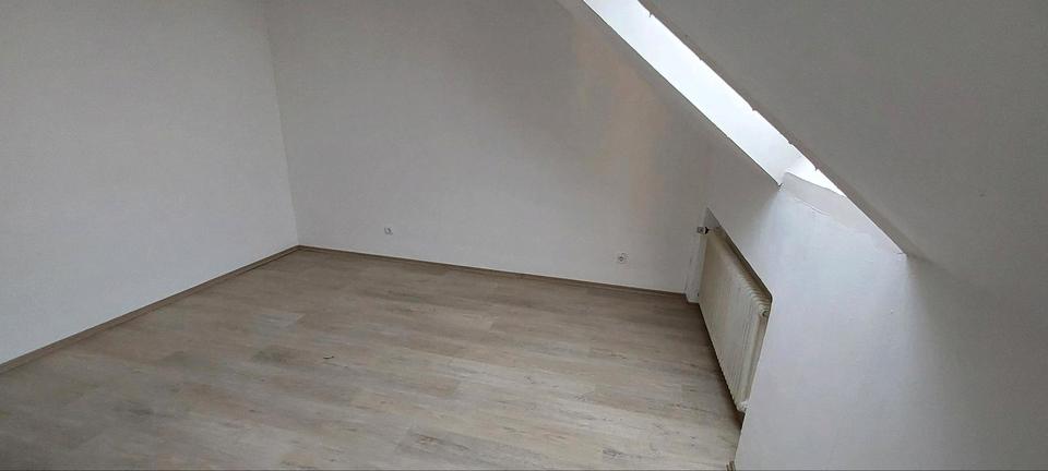 Etagenwohnung Üttfeld - 3 Zimmer, 70 m&sup2;, 650&euro; | Angebot:26612471