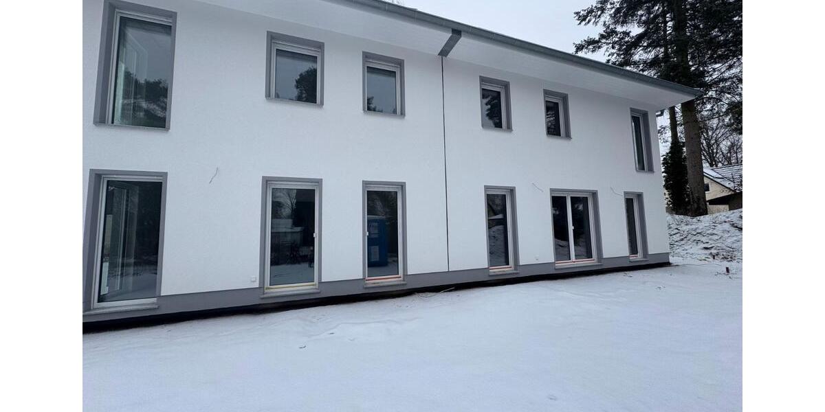 Doppelhaushälfte Glienicke/Nordbahn Nordbahn - 5 Zimmer, 126 m&sup2;, 2.495&euro; | Angebot:25233352