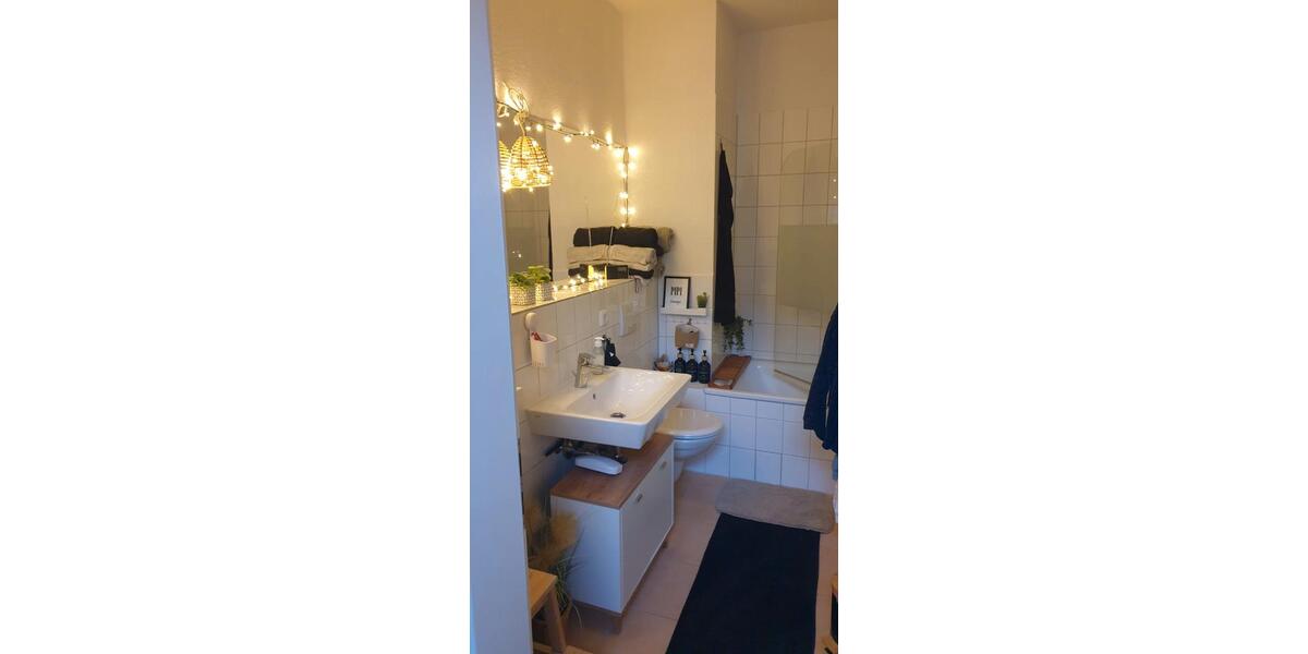 Etagenwohnung Lübeck Innenstadt - 2 Zimmer, 40 m&sup2;, 660&euro; | Angebot:26633868
