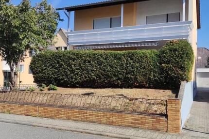 Beautiful standalone house with garage, yard in Mainz-Laubenheim 5 zimmer