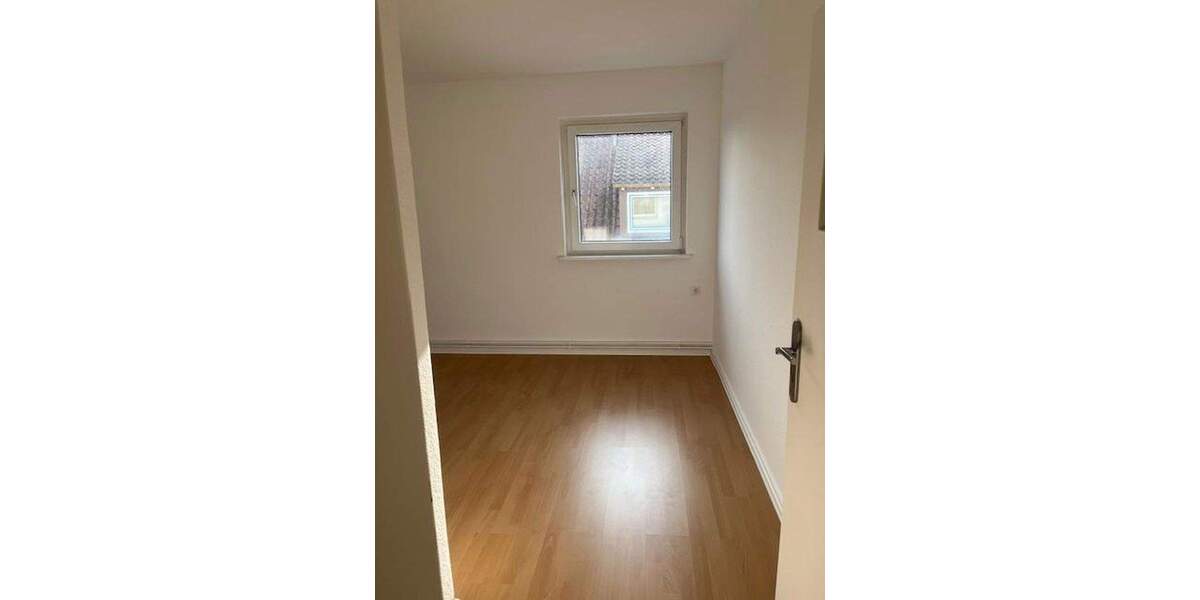 Etagenwohnung Hameln Nordstadt - 3 Zimmer, 81 m&sup2;, 725&euro; | Angebot:25752905
