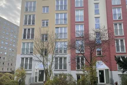 Wohnung Berlin Mitte - 3 Zimmer, 71 m&sup2;, 1.950&euro; | Angebot:26732188