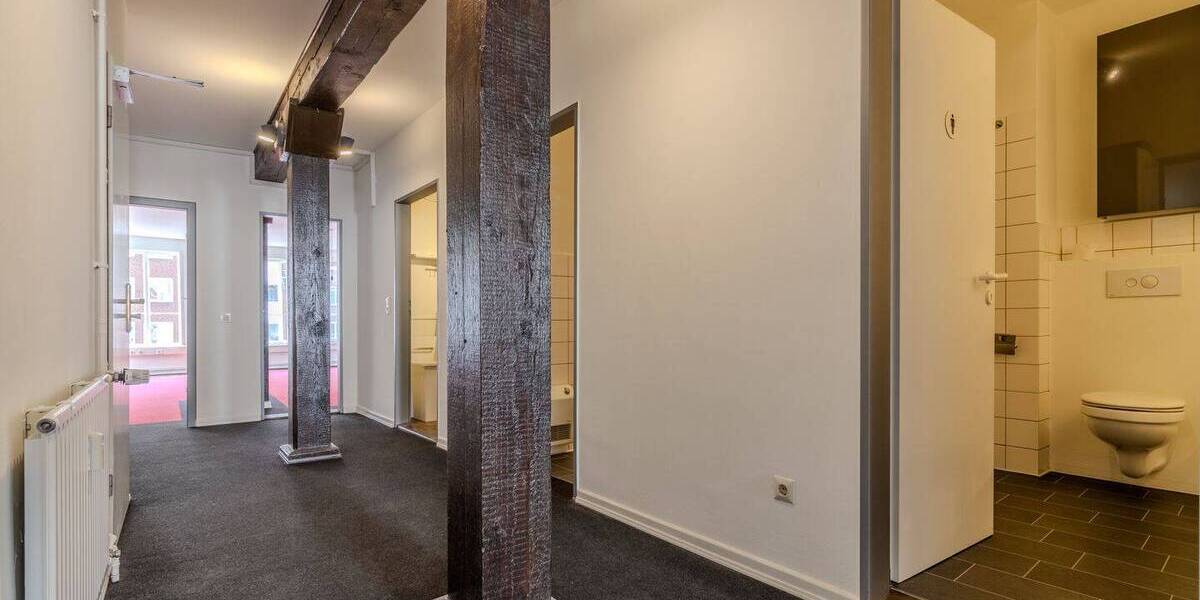 Gewerbeobjekt Hamburg Hamburg-Altstadt - 3 Zimmer, 125 m&sup2;, 1.998&euro; | Angebot:26176239