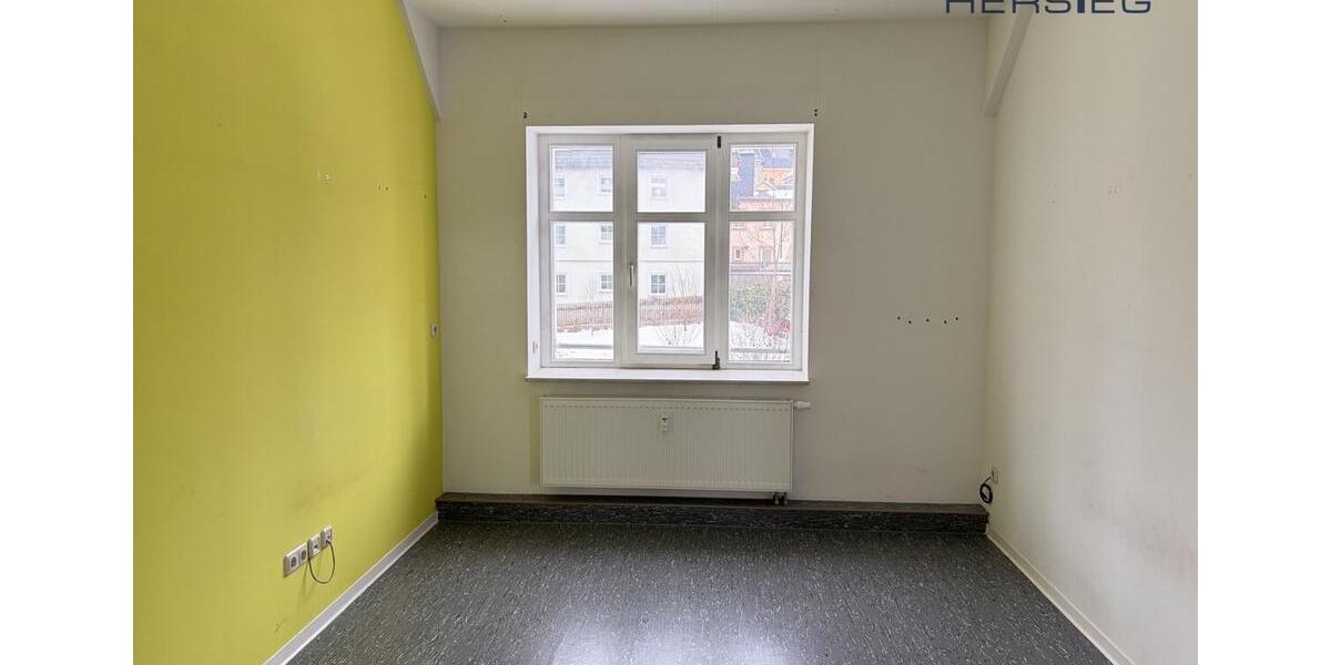 Etagenwohnung Annaberg-Buchholz Buchholz - 5 Zimmer, 240 m&sup2;, 586&euro; | Angebot:24493235