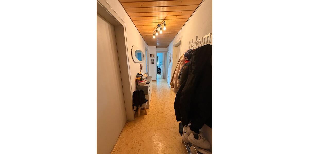 Dachgeschoßwohnung Stuttgart Birkach - 3 Zimmer, 60 m&sup2;, 900&euro; | Angebot:26697065