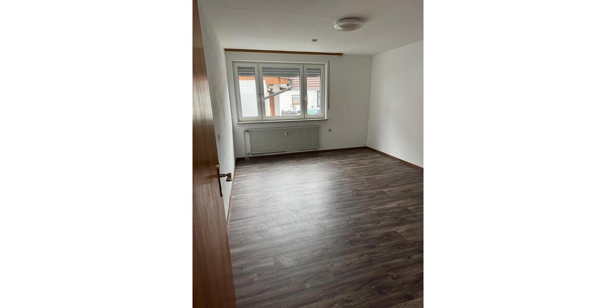 Erdgeschoßwohnung Jettingen-Scheppach Scheppach - 3 Zimmer, 125 m&sup2;, 1.300&euro; | Angebot:25105981