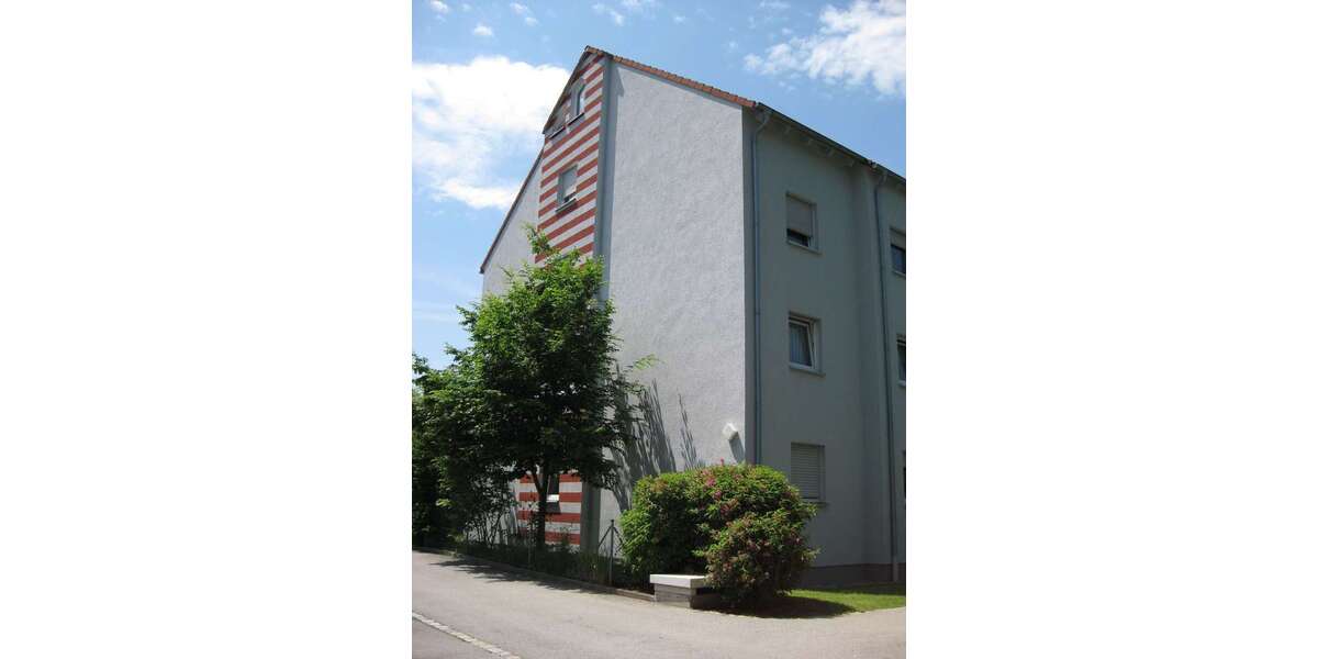 Etagenwohnung Augsburg-Pfersee Pfersee - 3 Zimmer, 74 m&sup2;, 878&euro; | Angebot:27100815