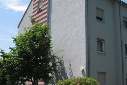 Wohnung Augsburg-Pfersee Pfersee - 3 Zimmer, 74 m&sup2;, 878&euro; | Angebot:27100815