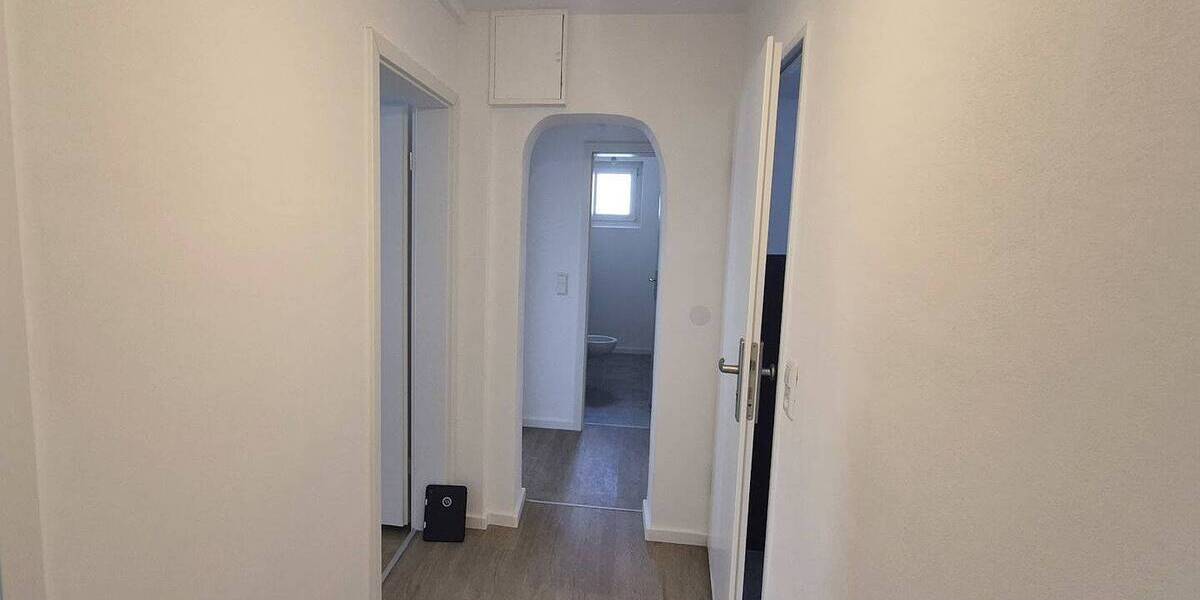 Etagenwohnung Singen (Hohentwiel) Singen - 3 Zimmer, 80 m&sup2;, 900&euro; | Angebot:26388607