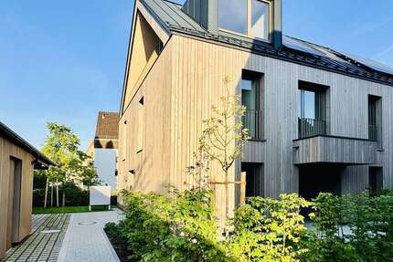 Haus zum Mieten in München 3.924 € 151 m²