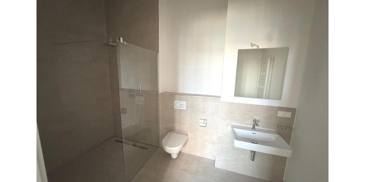 Etagenwohnung München Ludwigsvorstadt-Isarvorstadt - 4 Zimmer, 162 m&sup2;, 3.240&euro; | Angebot:25638267