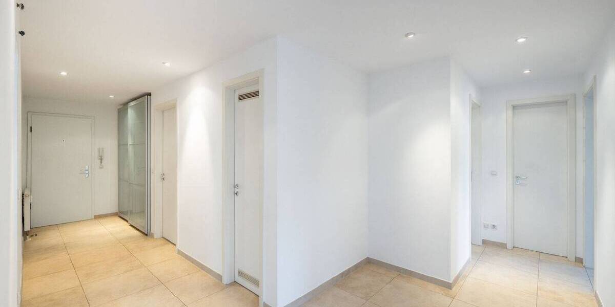 Etagenwohnung Starnberg Söcking - 4 Zimmer, 138 m&sup2;, 2.600&euro; | Angebot:26343177