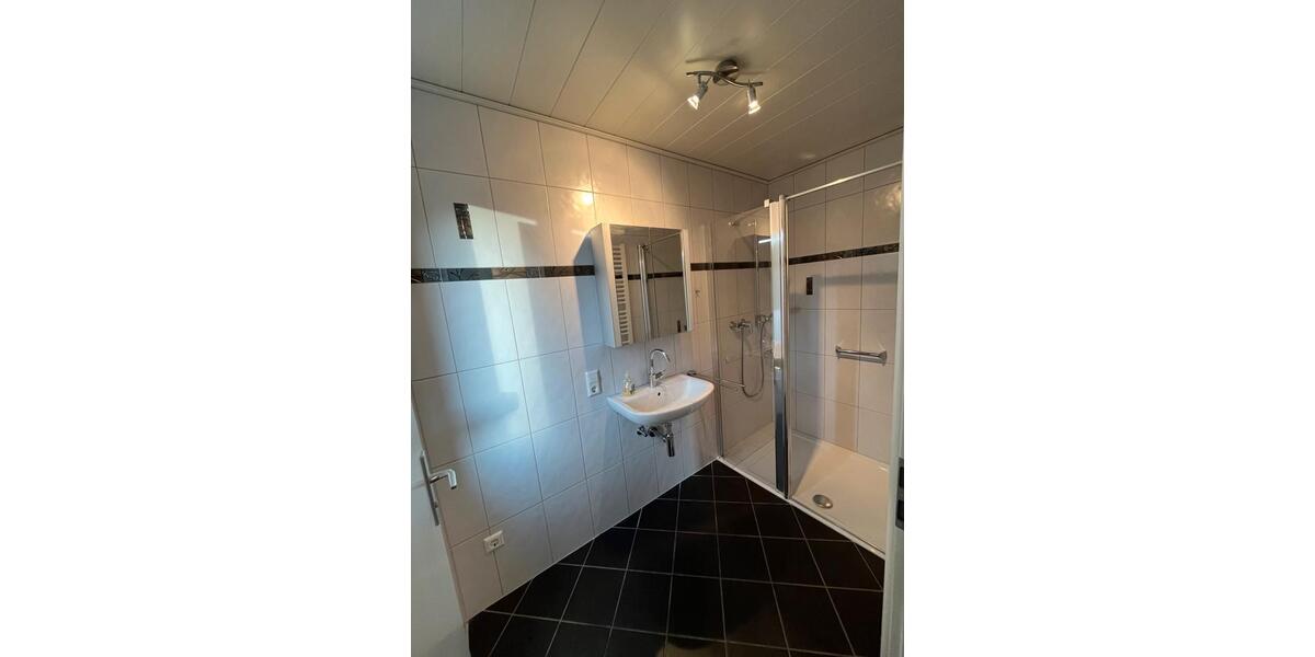 Reihenhaus Hechingen - 5 Zimmer, 90 m&sup2;, 1.100&euro; | Angebot:24977744