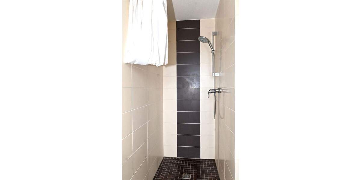 Etagenwohnung Ribnitz-Damgarten Damgarten - 5 Zimmer, 194 m&sup2;, 1.480&euro; | Angebot:25663902