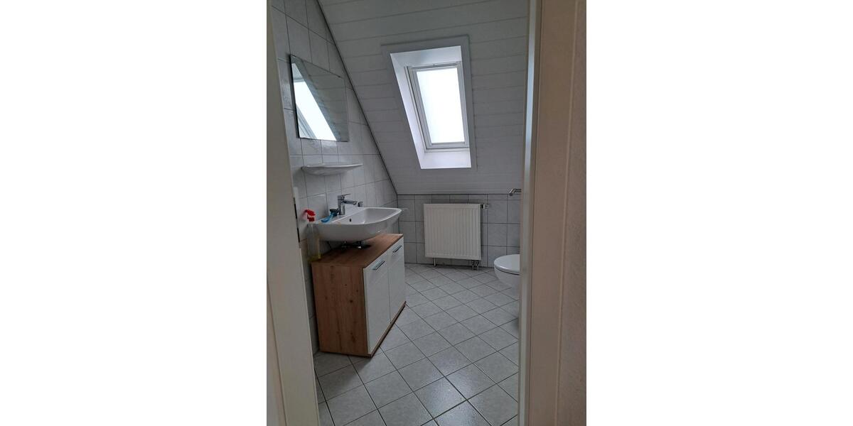 Dachgeschoßwohnung Bühlertann - 2 Zimmer, 50 m&sup2;, 520&euro; | Angebot:26588252