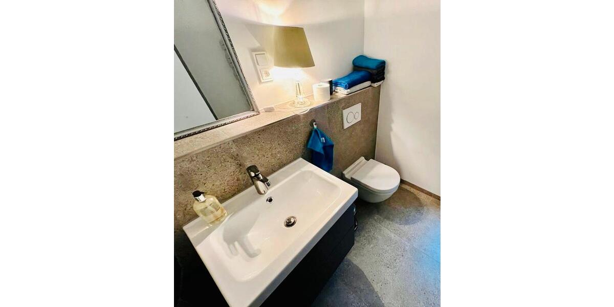 Wohnen auf Zeit Gnoien - 1 Zimmer, 80 m&sup2;, 1.200&euro; | Angebot:26421396