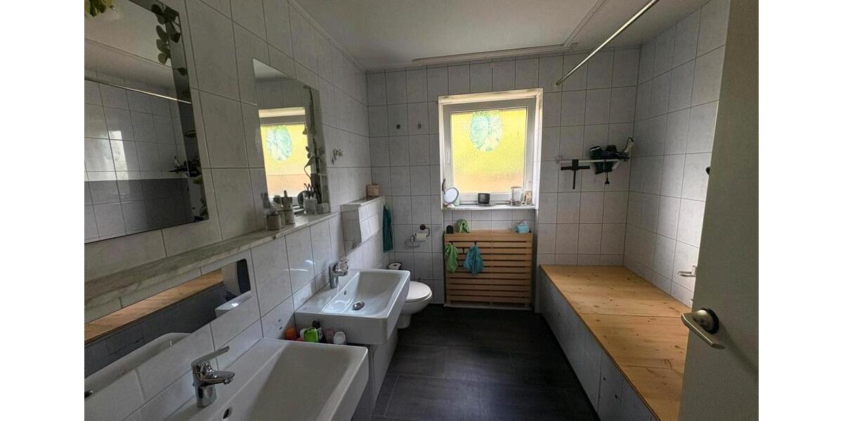 Hochparterre Arnstein - 4 Zimmer, 97 m&sup2;, 850&euro; | Angebot:24224097