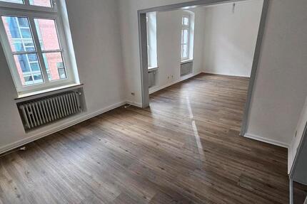 Wohnung Köln Rodenkirchen - 2 Zimmer, 62 m&sup2;, 1.500&euro; | Angebot:26701764