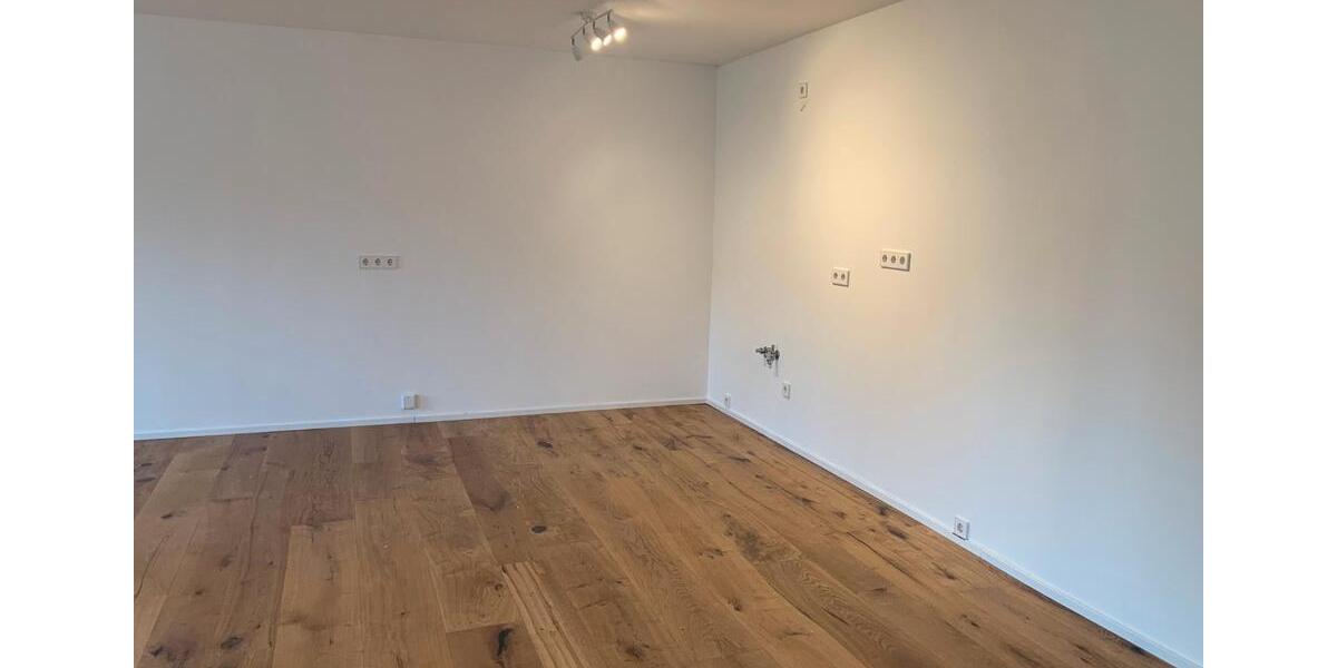 Etagenwohnung Aldersbach - 2 Zimmer, 83 m&sup2;, 650&euro; | Angebot:26528729