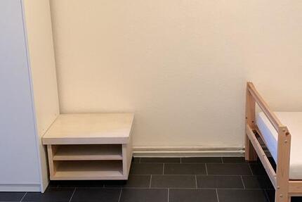 Möbliertes WG-Zimmer zentral in Duisburg! 4 zimmer