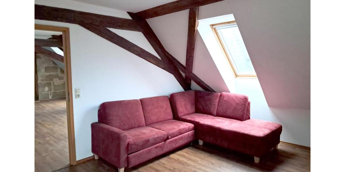 Gepflegte 4,5-Zimmer Wohnung im DG eines historischen Gebäudes 4 zimmer